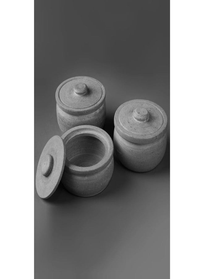 80's Cookware وعاء تخزين تقليدي من حجر الصابون مع غطاء - حجم صغير (القطر: 15 سم، السعة: 1000 مل، الوزن: 2 كجم) | مثالي لتخزين اللبن الرائب والملح والمخلل والتمر الهندي | لون رمادي طبيعي - Image 3